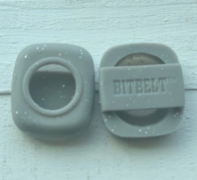 Disney Magicband and Magicband+ Puck Holder color Gray with glitter