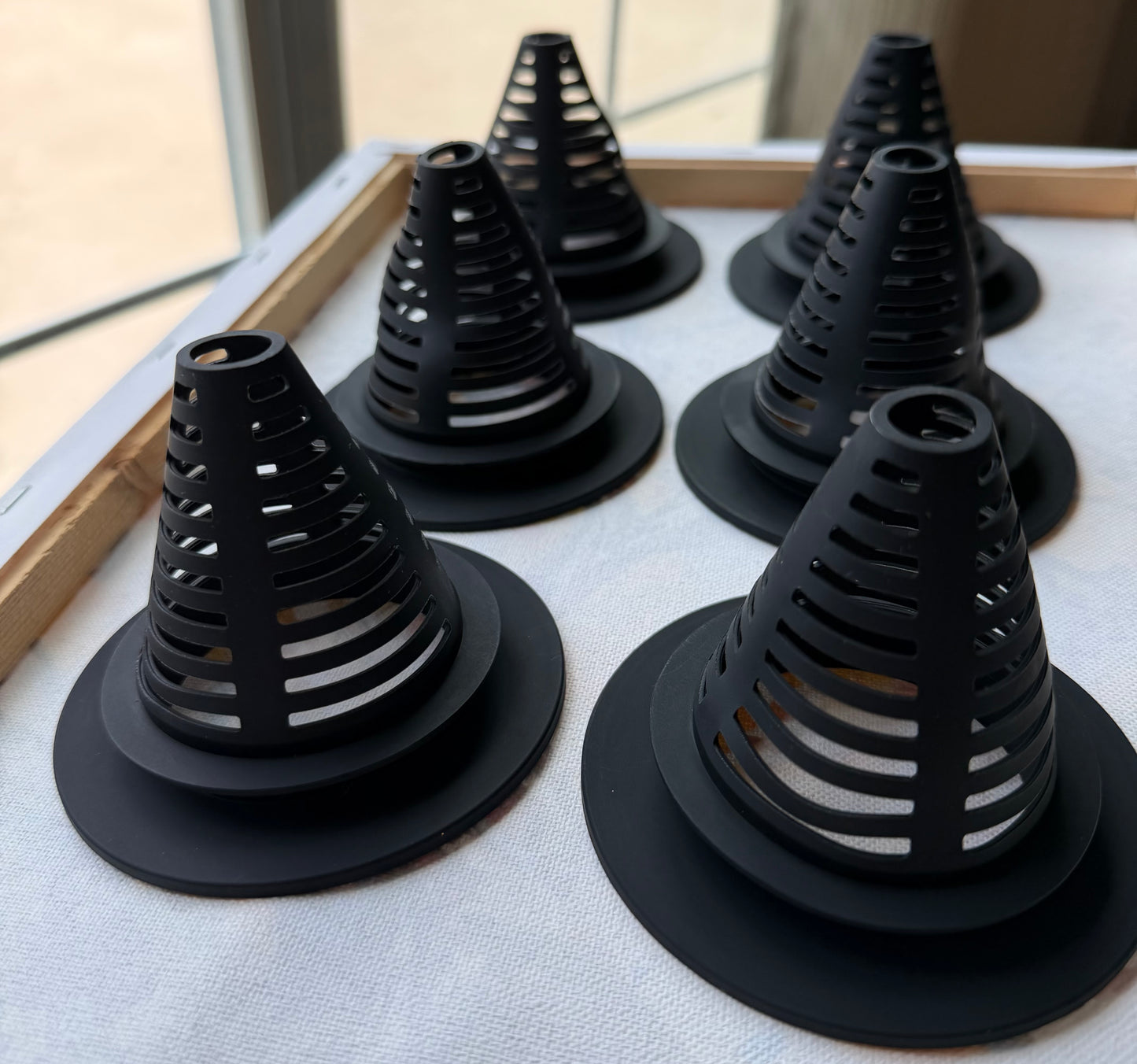 Flynado silicone flying insect funnel trap