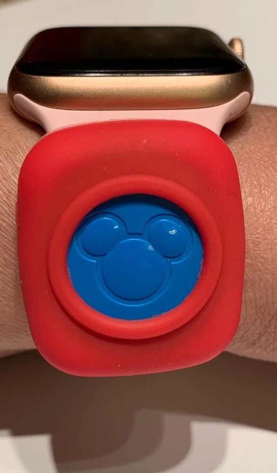 Magic band holder sale apple watch